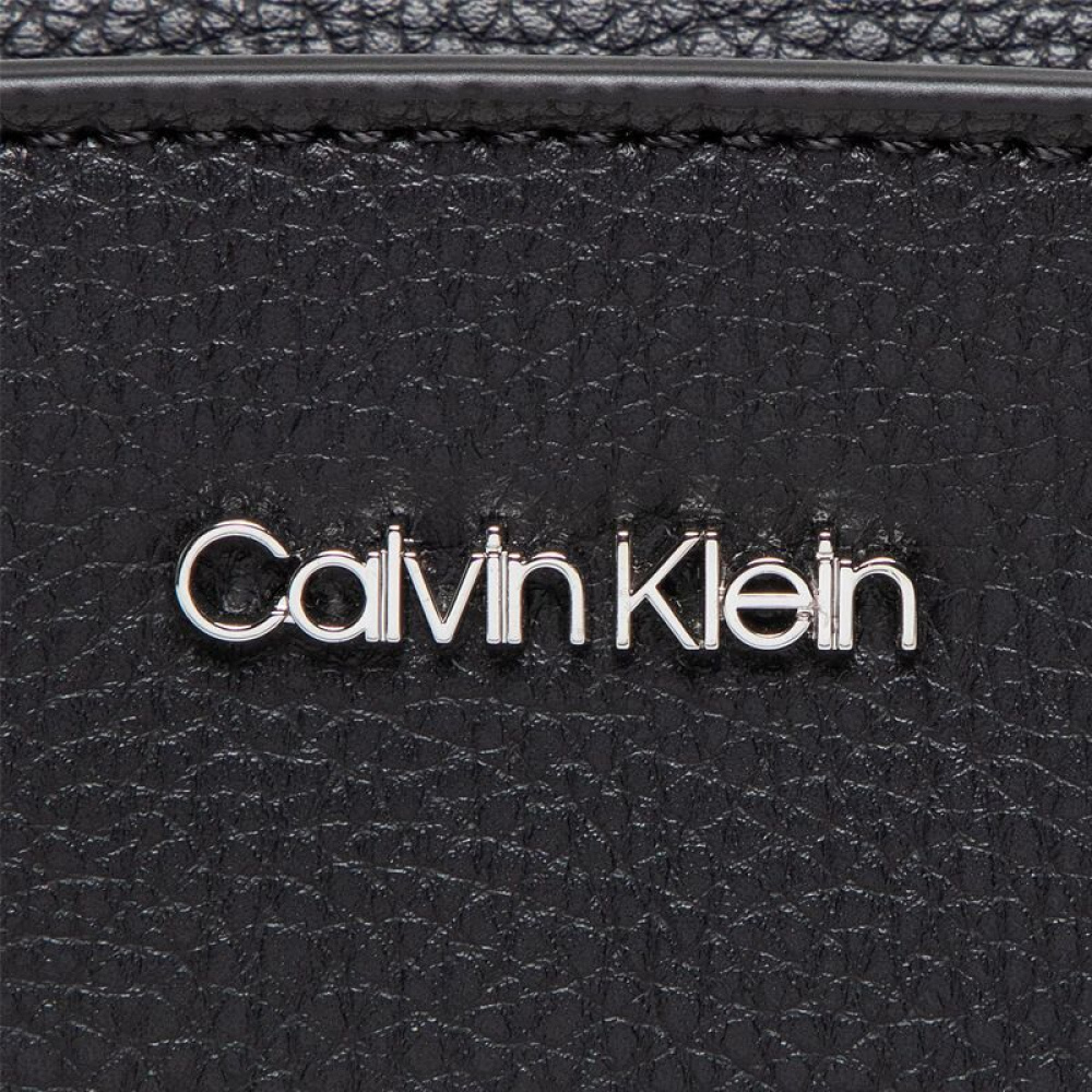 Τσάντα Χιαστί Calvin Klein K60K609870-BAX Μαύρο