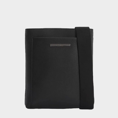 Τσάντα Χιαστί Calvin Klein K50K510803-BAX Μαύρο